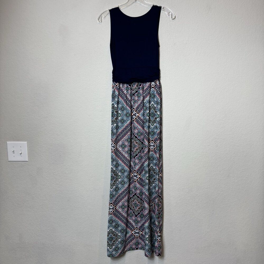 Gilli Shay V-neck Maxi Dress Damask Skirt Navy Wrap Stitch Fix Women’s XS New! - Picture 8 of 8